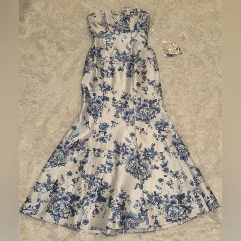 NEW Alfred Sung Floral Ruffle Strapless Trumpet Gown sz 6 - Picture 2 of 6